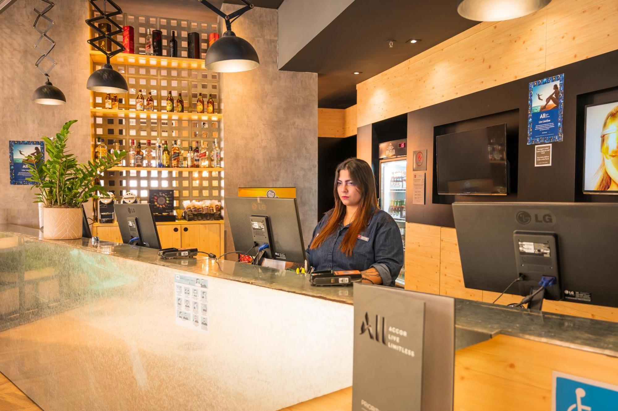 Ibis Ribeirao Preto Shopping Hotel Exterior photo